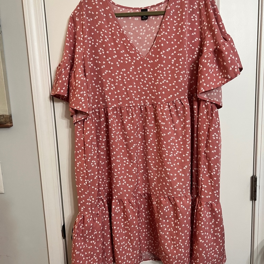 SHEIN Curve Pink Heart Pattern Pajama Top